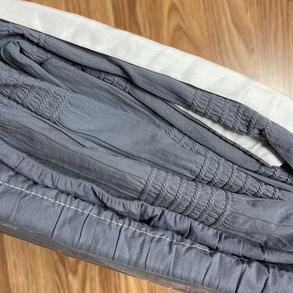 NWT Vintage Luxury Cotton BedLinen by LausonHouse 100% Cotton Queen Duvet Set - Picture 2 of 2